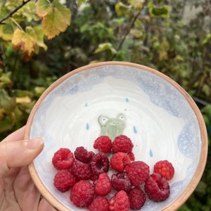 Bol ceramic pictat manual - Broasca 15 cm - casă & stil de viață - accesorii pentru echipamente de bucătărie - accesorii de servire - boluri și farfurii din lemn, bol de servire - Artynos.ro