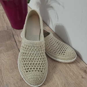 Espadrile crosetate , Imbracaminte si moda, Pantofi, papuci, sosete, Incalzitor picioare, Crosetat, Espadrile crosetate, interior 26cm. Foarte comode si usoare, se pot realiza si pe alte culori/model..., ARTYNOS