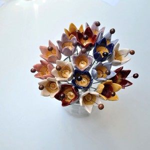 Lalea, floare din ceramică - casă & stil de viață - decorațiuni de casă - accesorii florale - flori la fir - Artynos.ro