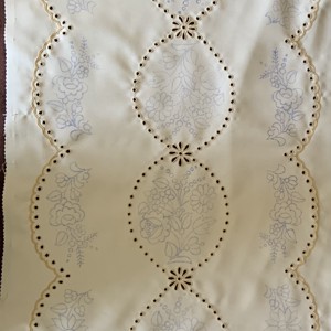 Panoul semifinisat cu model Kalocsa, Casa & Stil de viata, Accesorii pentru decorat casa, Decoratiuni de masa si decoratiuni pentru rafturi , Fete de masa crosetate, , ARTYNOS