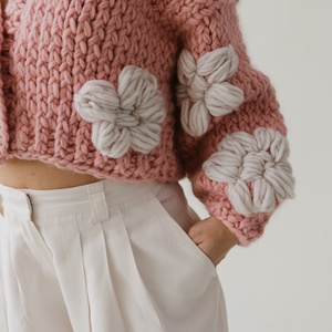 Pulover Roz cu Flori Albe, Imbracaminte si moda, Haine dama, Hanorace, cardigane, Impletitura, ARTYNOS