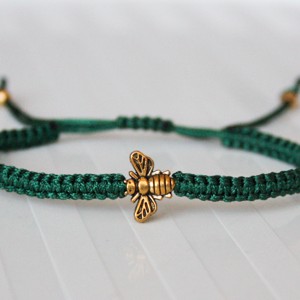 Brățară macramé împletită - Bee green -  - Artynos.ro