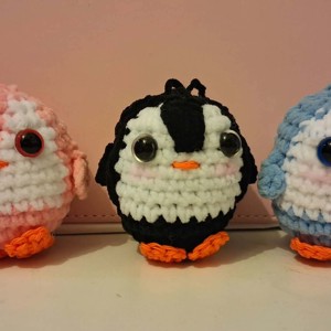 Pinguin crosetat  - Artynos.ro