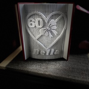 Sculptura carte aniversara, Casa & Stil de viata, Accesorii pentru decorat casa, Decoratiuni de masa si decoratiuni pentru rafturi , Sculptura de carte, carte pliata, , ARTYNOS