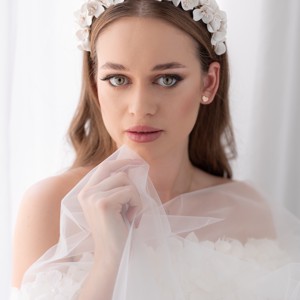 Chiara bentiță de flori ornament de păr de nuntă -  - Artynos.ro