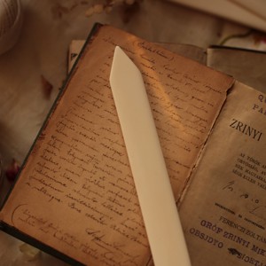 Cuțit din os pentru sculptat în perete - 14 cm -  - Artynos.ro
