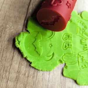 Cilindru de modelat cu motive de Halloween � pentru plastilina si prajituri � imprimat 3D - Artynos.ro