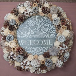 Coroană de primăvară - cu semn de bun venit - casă & stil de viață - accesorii pentru decorat casa - decorațiuni de geam și decorațiuni de ușă  - ornamente de ușă  - Artynos.ro